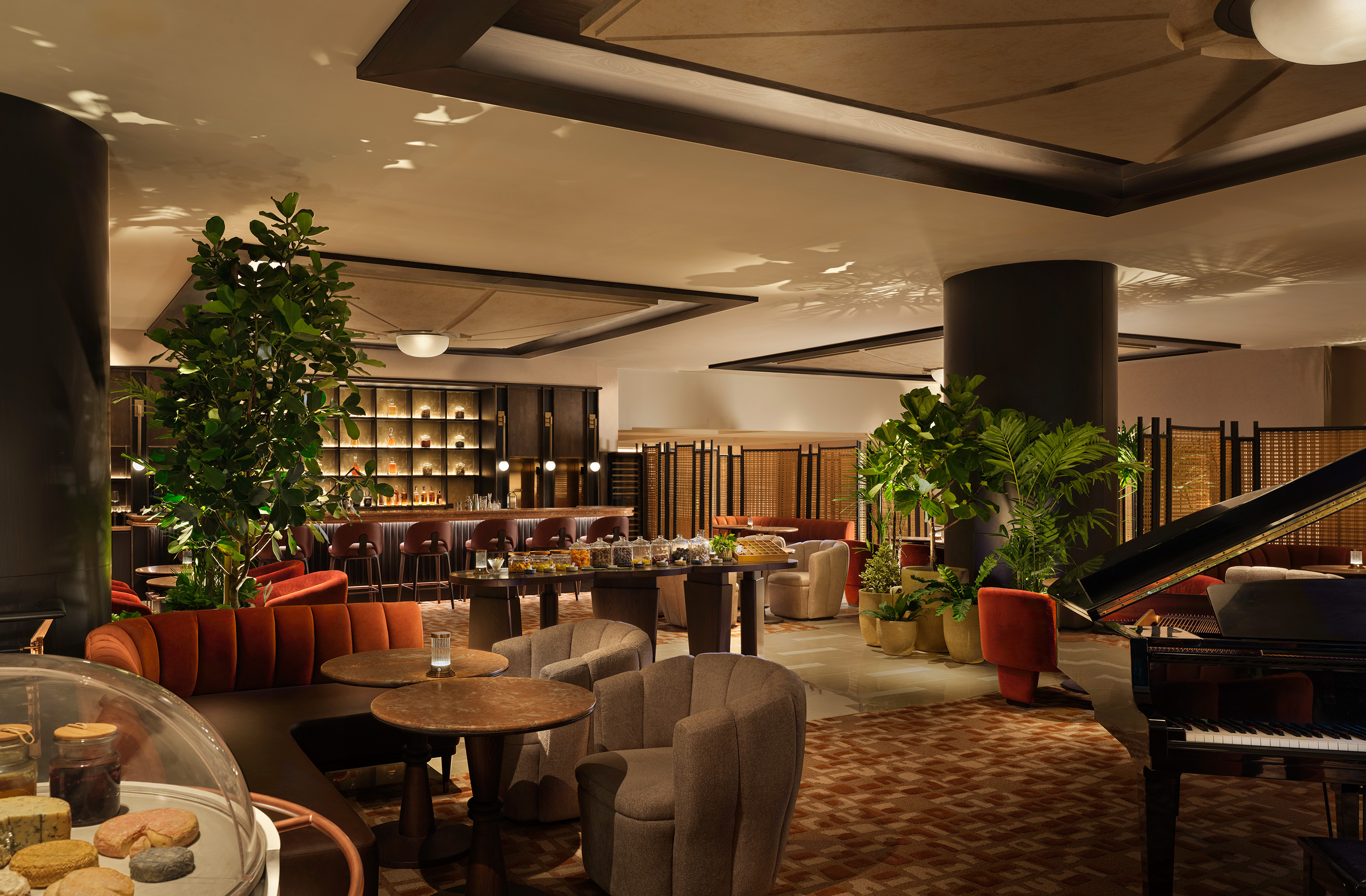 Banyan Tree Bangkok Saisons 2